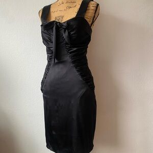 Vintage 90s/Y2K Betsey Johnson 100% Silk Bow Wiggle Dress